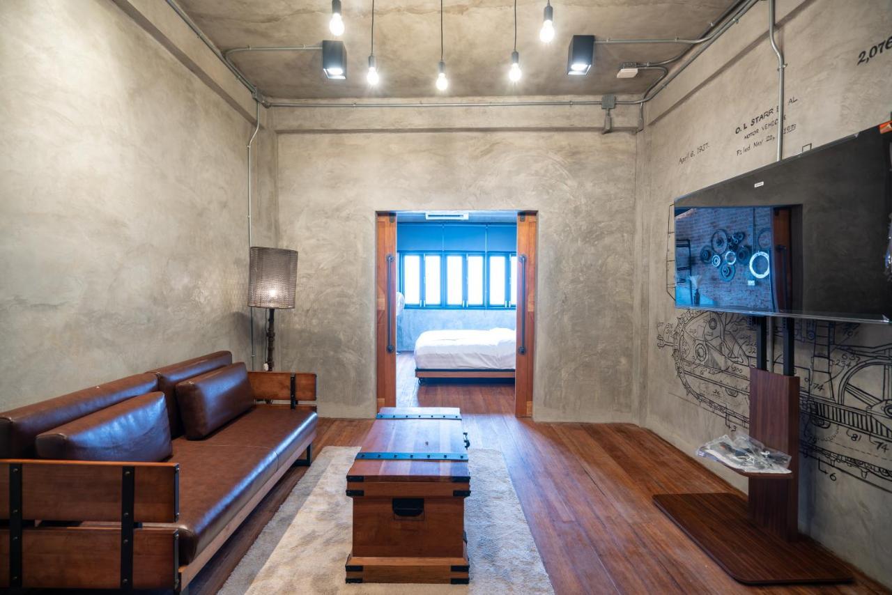 House Of Machine Boutique Hotel Bangkok Esterno foto